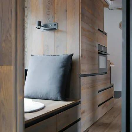 Bela & Vista Penthouse *