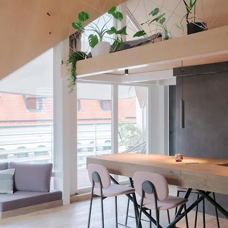 Apartment Penthouse View In Town *