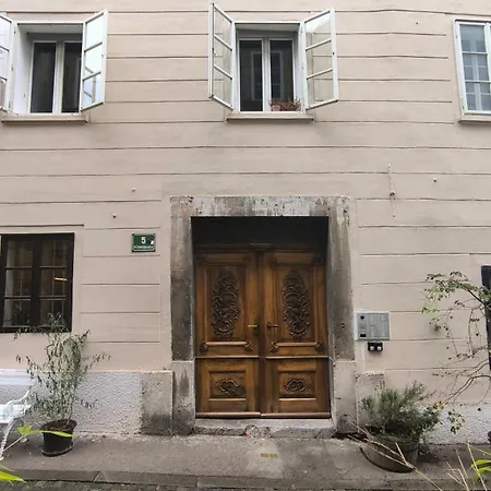 Bela & Vista Penthouse Daire *