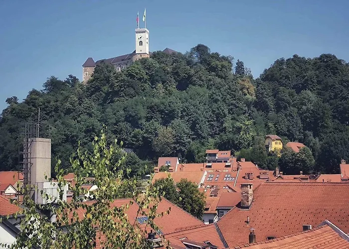 Bela & Vista Penthouse Ljubljana