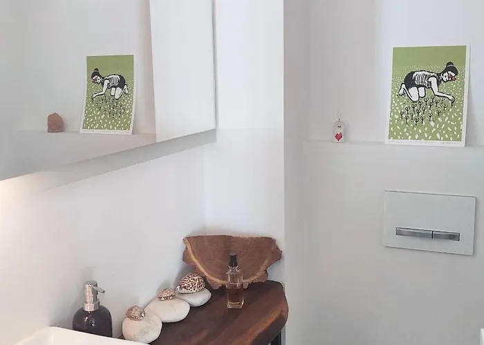 Bela & Vista Penthouse Apartment *