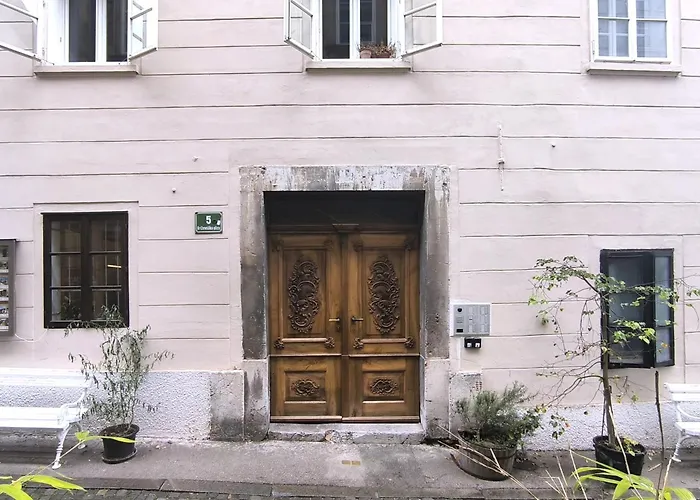 Bela & Vista Penthouse - Castle View In Old Town *