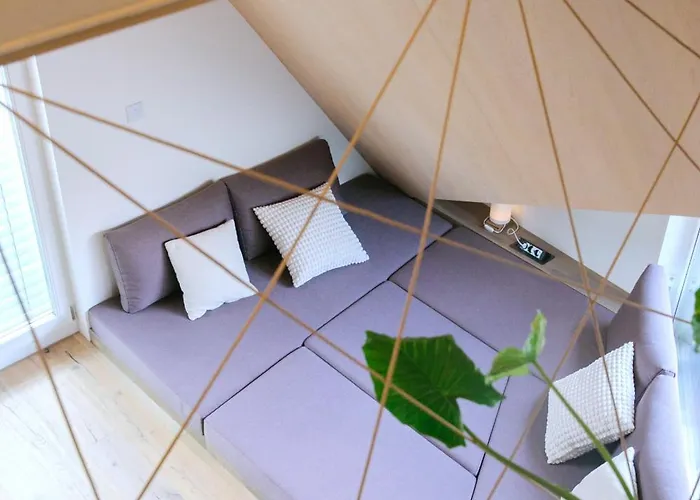 Bela & Vista Penthouse - Castle View In Old Town 公寓