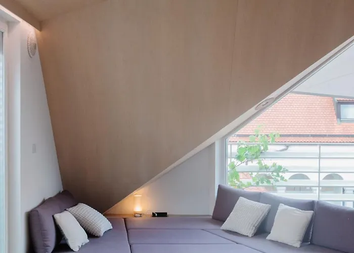 Bela & Vista Penthouse - Castle View In Old Town