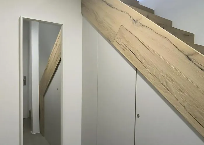 Bela & Vista Penthouse - Castle View In Old Town *